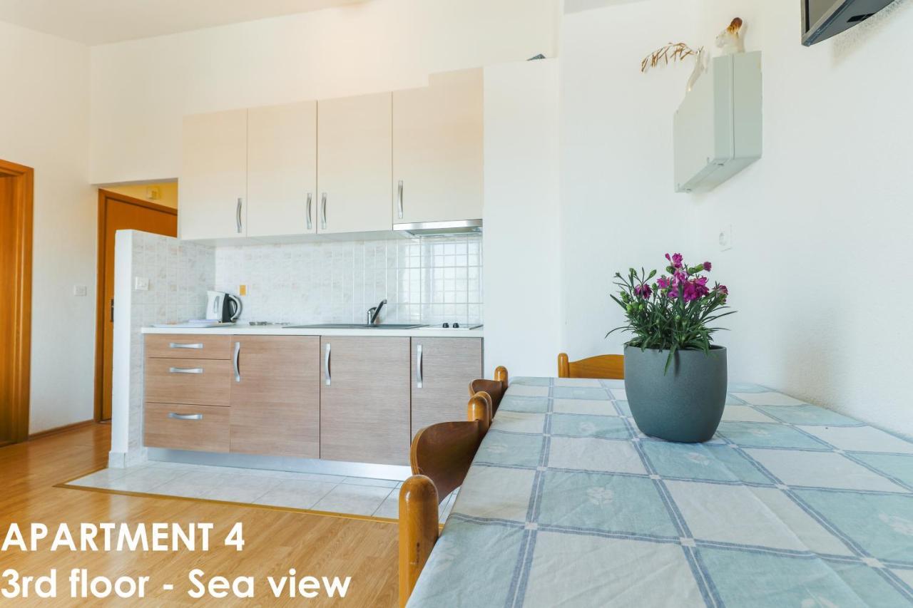 Beautiful Sea View Apartments - Niko Ceko Vrsar Eksteriør bilde